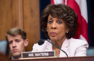 Rep. Maxine Waters asks Facebook to pause work on cryptocurrency Libra