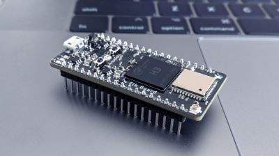 Elk, a blockchain dev board for decentralized IoT, launches on Kickstarter