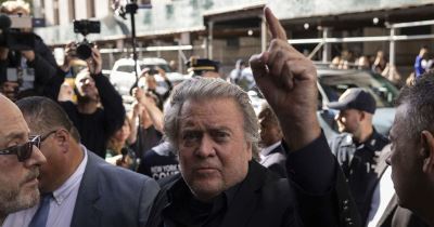Bannon charged with fraud, money laundering, conspiracy in ‘We Build the Wall’